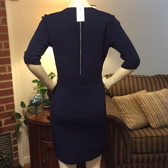 NWT Cache Bodycon Navy Ribbed Dress - Picture 4 of 6